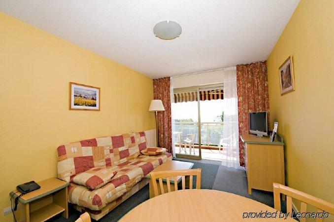 Les Genevriers Apartment Cannes Room photo