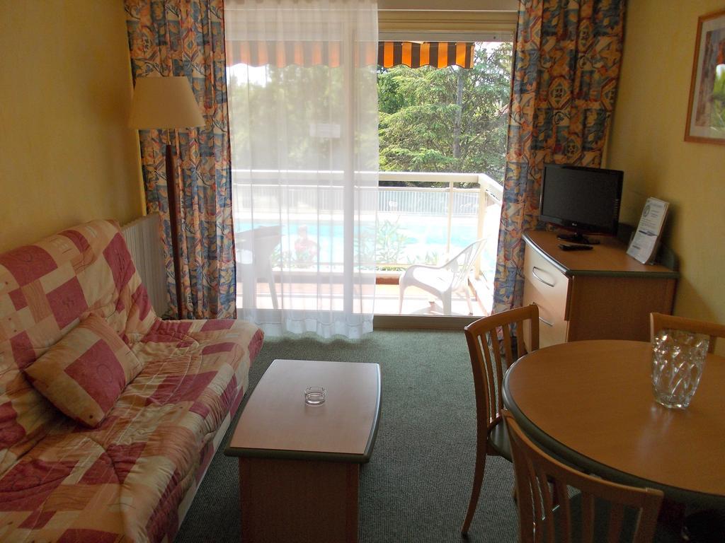 Les Genevriers Apartment Cannes Room photo